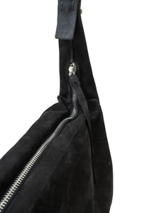 m.a+/BM22Z NUB.R 1,0 zipper medium rectangular shoulderbag