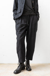 aleksandr manamis リネンパンツ aleksandr manamis リネンパンツ - メルカリ