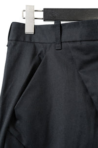 Leon Emanuel Blanck/DISTORTION SKINNY PANTS – boutiqueW