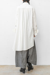 tous les deux ensemble/Cotton Linen Asymmetry Pintuck Shirt