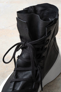 Leon Emanuel Blanck/鞋